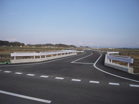 基幹農道「原・青島2期地区」の写真