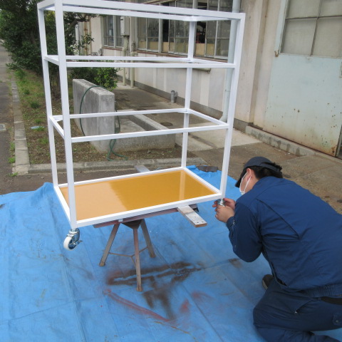 製品組み立て作業