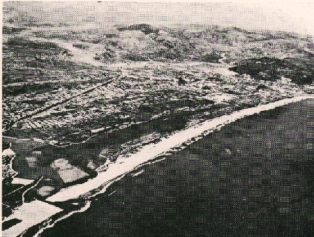 着工前の石巻港 釜地区の航空写真