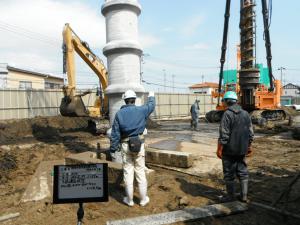 名取手倉田第二住宅の基礎杭工事中の写真