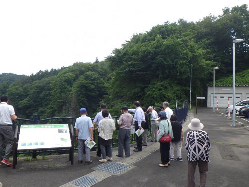 花山ダム見学　渋谷11区農家組合