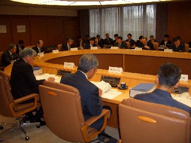 第5回公共事業評価部会の審議の様子_2