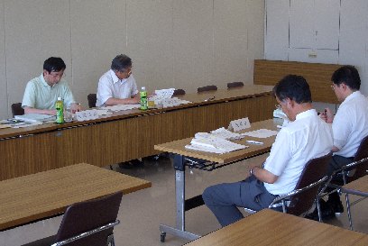 分科会の審議の様子（産業分科会）