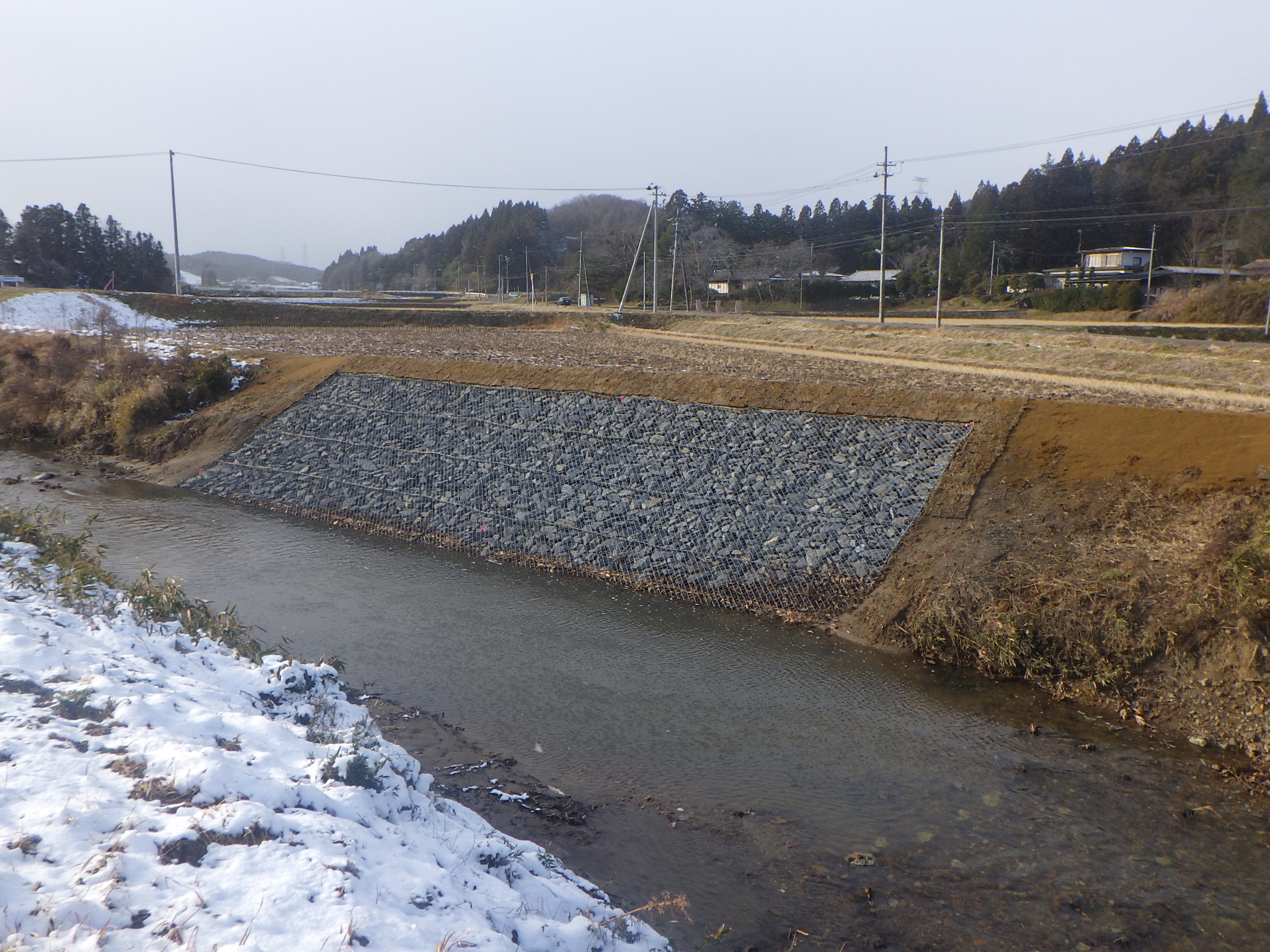 芋埣川完成写真