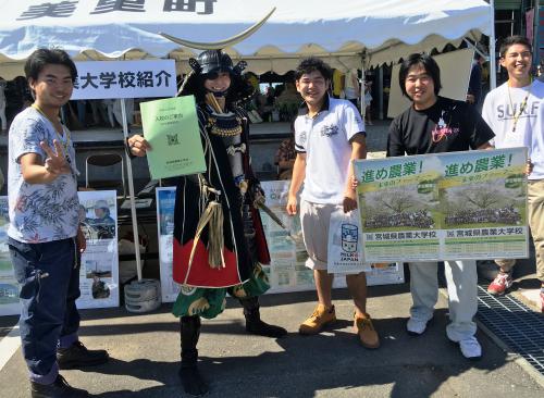 宮城県総合共進会にて、伊達武将隊の伊達政宗さんとの写真