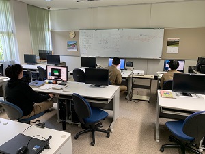 教室全体の様子