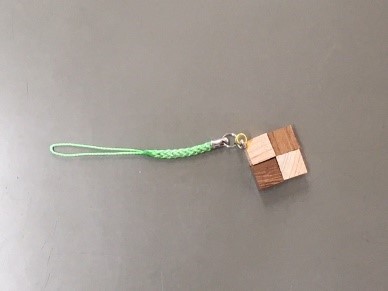 ふれあい展ストラップづくり