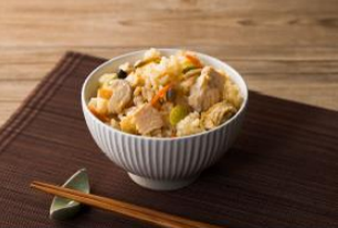 びんちょうまぐろ　炊き込みご飯の素（盛付）