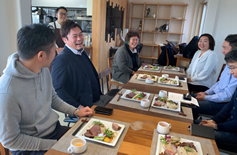 交流プログラムの実施
