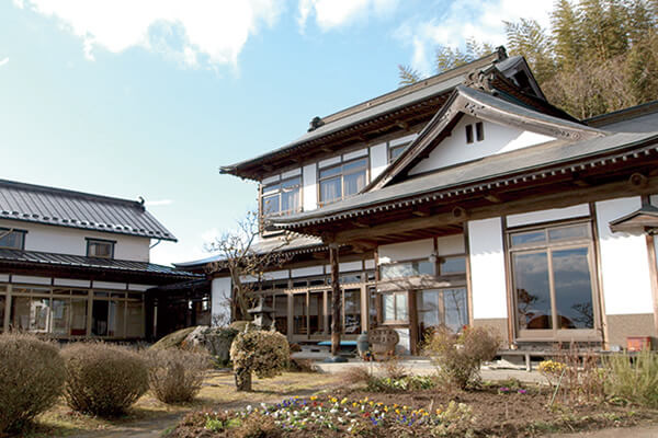 農家民宿と心の料理-有賀の里-たかまった